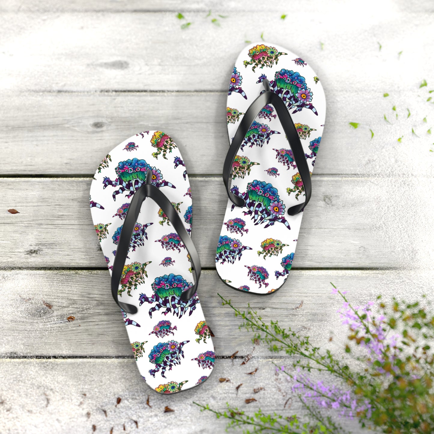 Decorator Crab Summer Beach and Pool Flip Flops